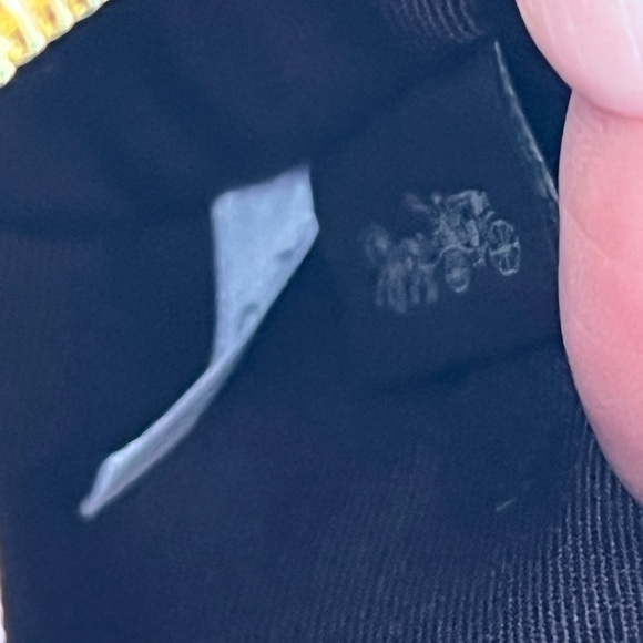 NWT Coach Mini Rowan Bag Charm with Signature Floral Print - Picture 10 of 11